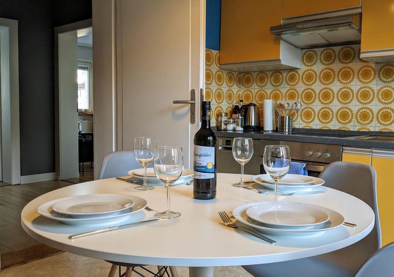 Апартаменты 65Qm Altbaucharme Mit Zwei Balkonen Карлсруэ Экстерьер фото